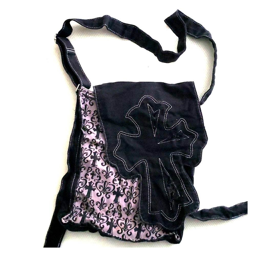 Hot Topic purse